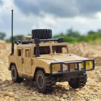 Chegada nova Militar Jeeped de Veículos do Modelo de Bloco de Construção de Mini-Soldado do Exército Figuras Iluminar Tijolo MOC Brinquedo Para crianças Presente