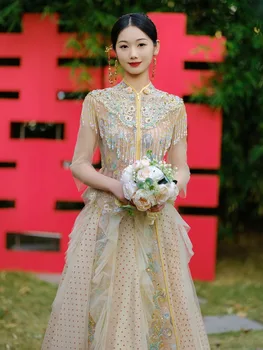 Elegante Borla Cheongsam de Estilo Chinês, Champanhe Lantejoulas Beading Uma linha de Vestido de Noiva de Tule Noiva Traje Brinde Roupas